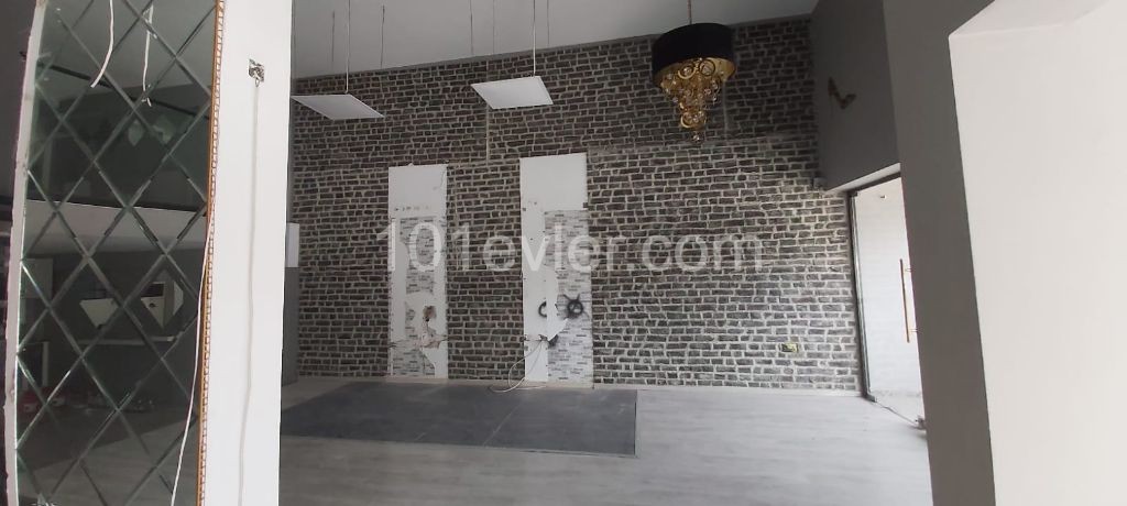 Shop To Rent in Girne Merkez, Kyrenia