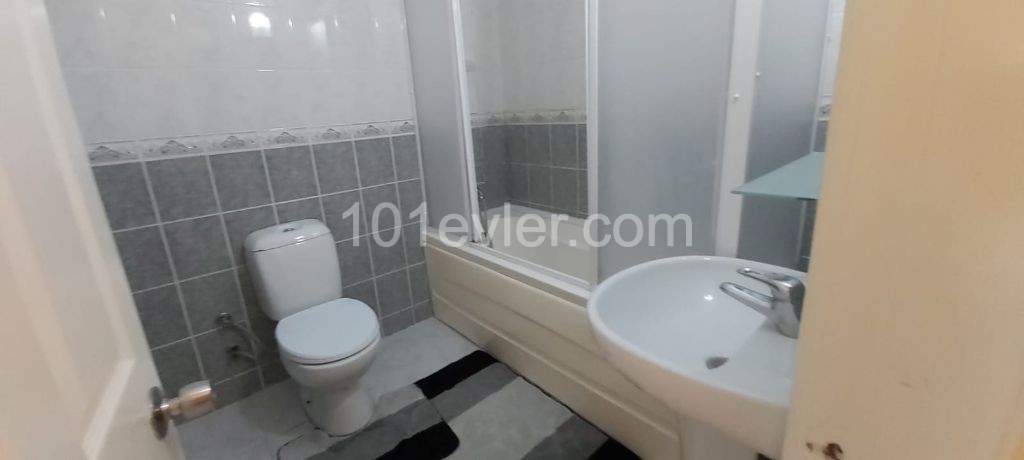 Flat To Rent in Girne Merkez, Kyrenia