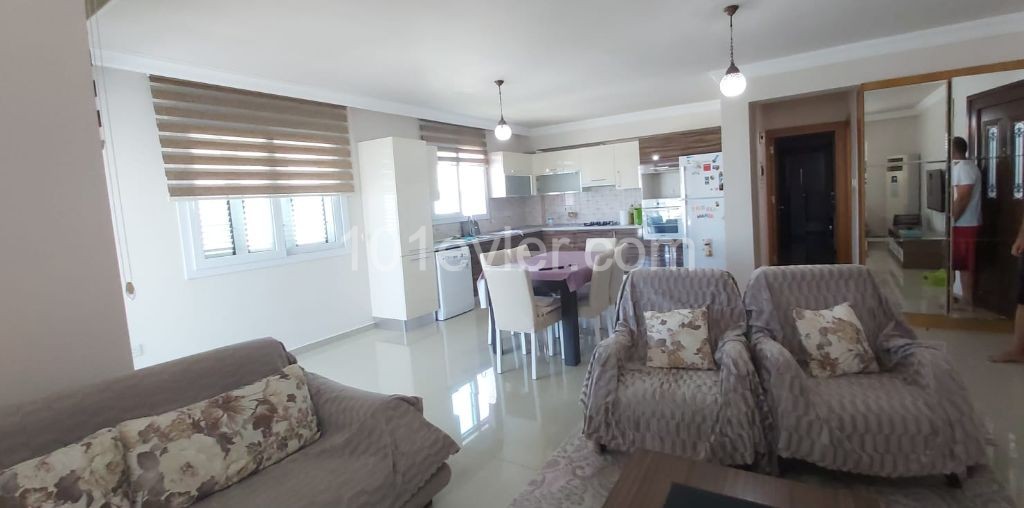 Flat To Rent in Girne Merkez, Kyrenia