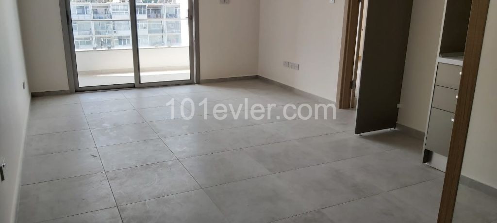 Flat To Rent in Girne Merkez, Kyrenia