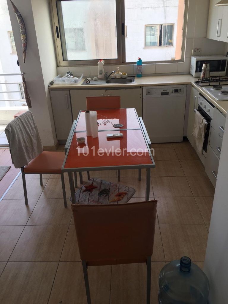 Flat To Rent in Girne Merkez, Kyrenia