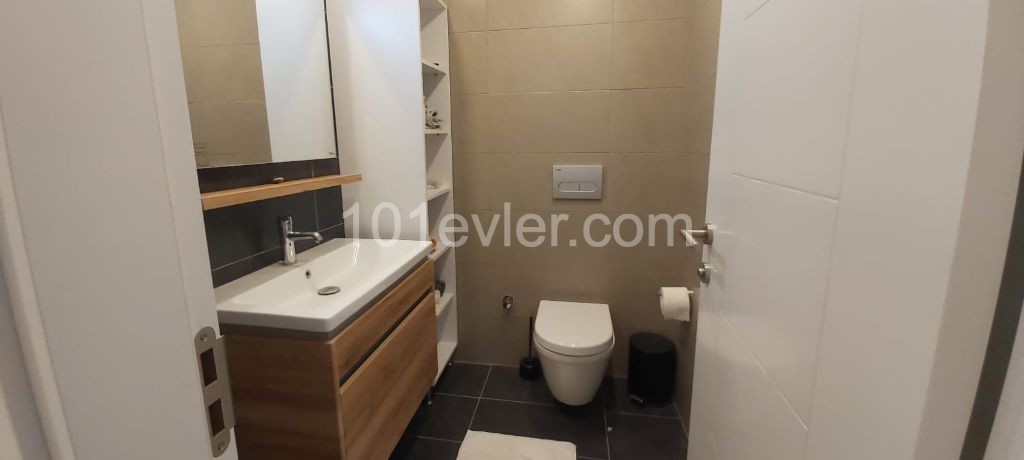 Flat To Rent in Girne Merkez, Kyrenia