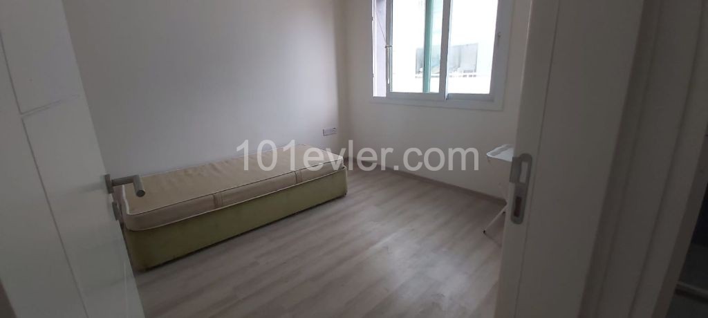 Flat To Rent in Girne Merkez, Kyrenia