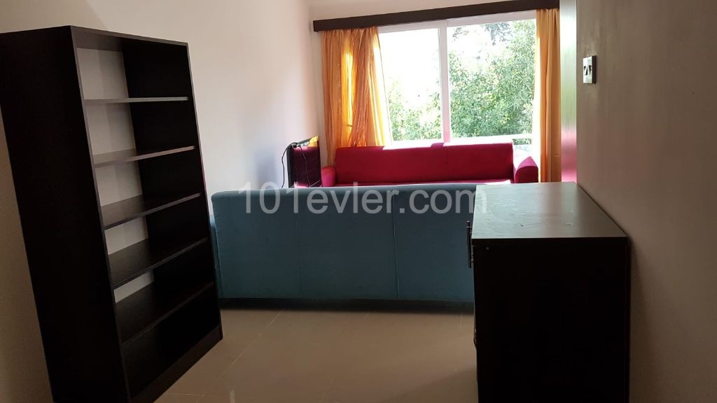 Flat To Rent in Girne Merkez, Kyrenia