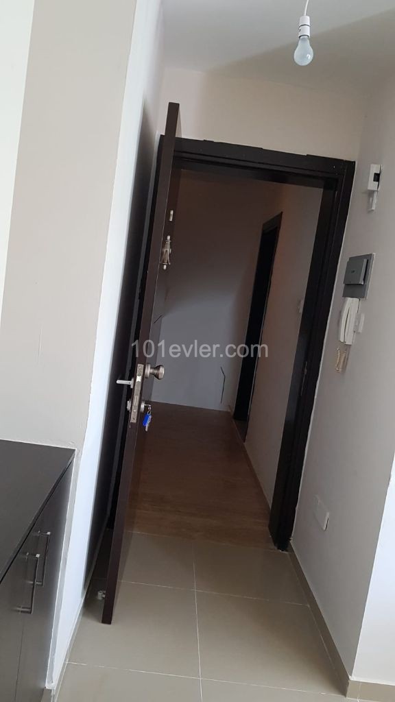 Flat To Rent in Girne Merkez, Kyrenia