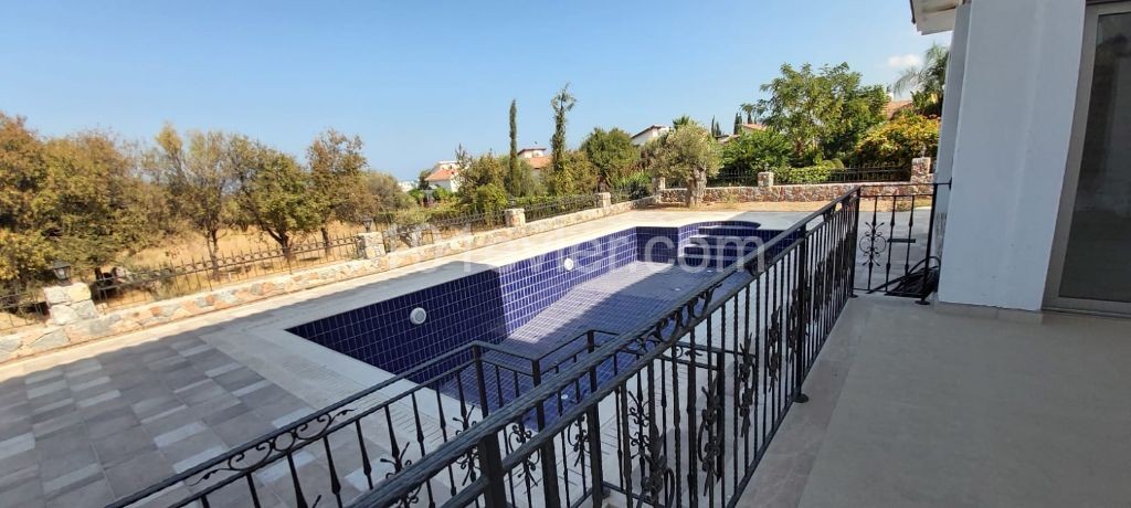 Villa For Sale in Alsancak, Kyrenia