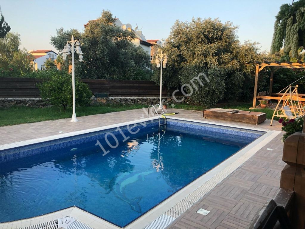 4+1 VILLA WITH POOL FOR SALE IN KYRENIA TRNC ** 