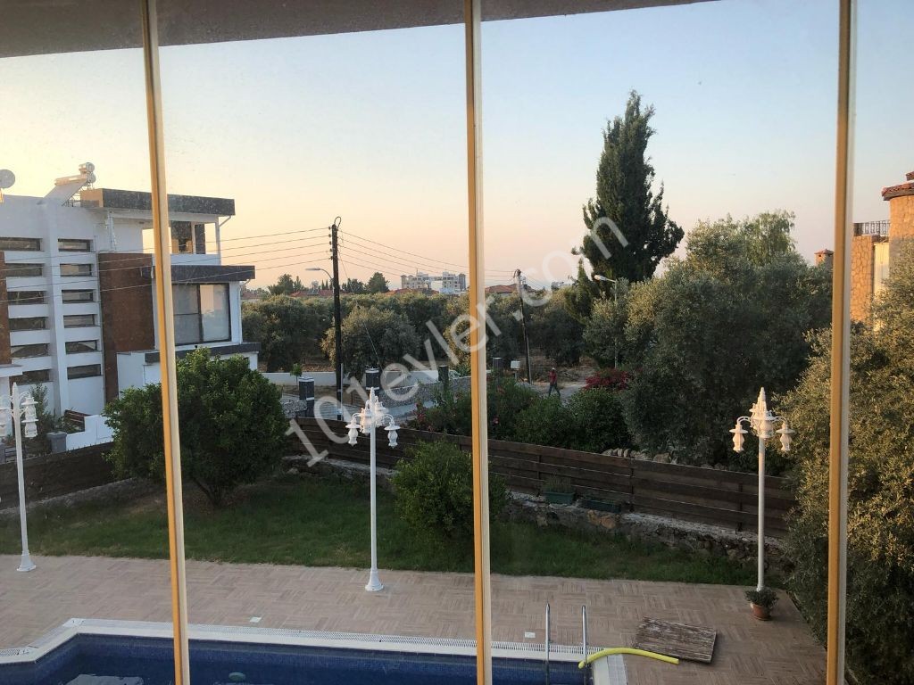 4+1 VILLA WITH POOL FOR SALE IN KYRENIA TRNC ** 