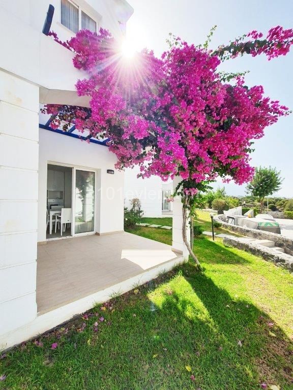 1+1Full Furnished Luxury Apartment on Blu Mare Site in Kyrenia Escape Beach! ** 