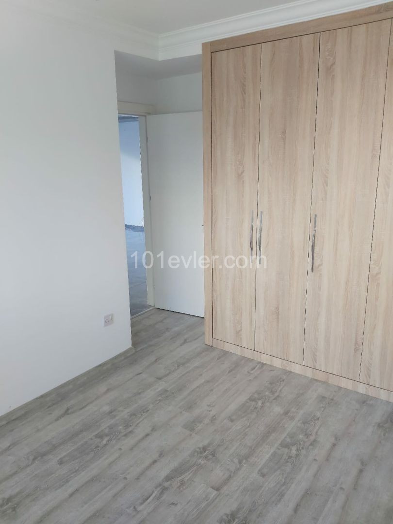 Flat To Rent in Girne Merkez, Kyrenia