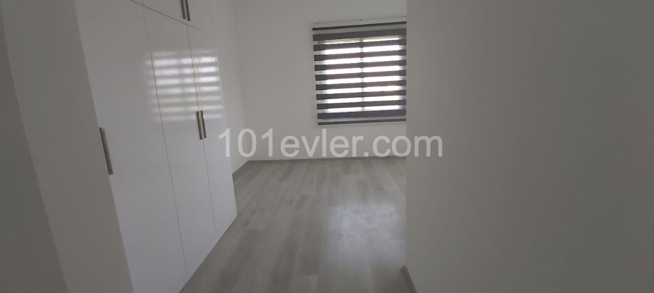 Flat To Rent in Zeytinlik, Kyrenia