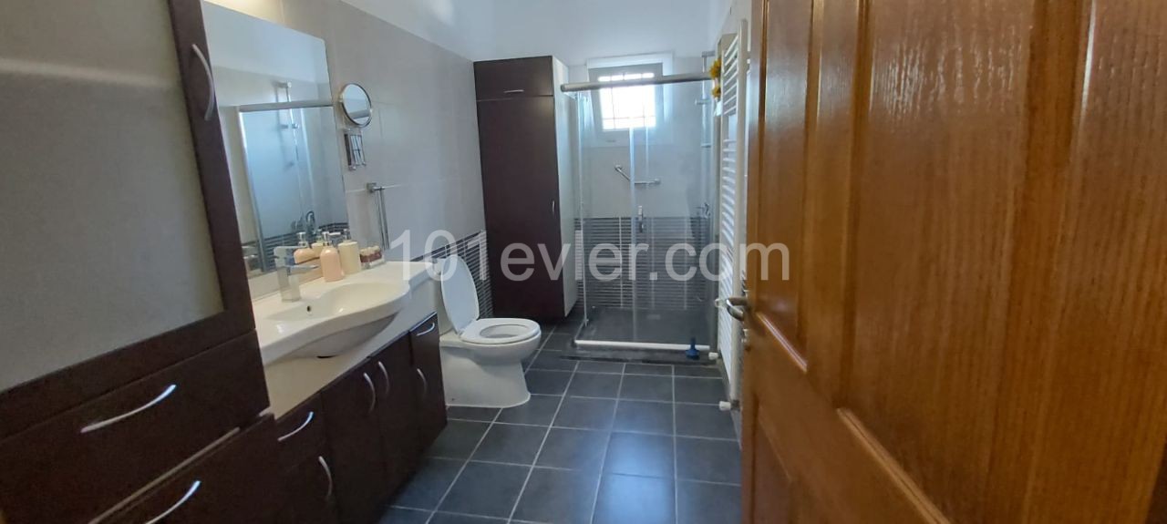 Flat To Rent in Karaoğlanoğlu, Kyrenia