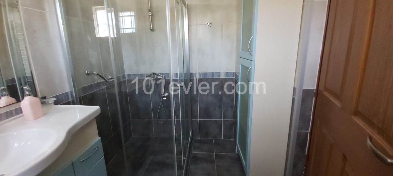 Flat To Rent in Karaoğlanoğlu, Kyrenia