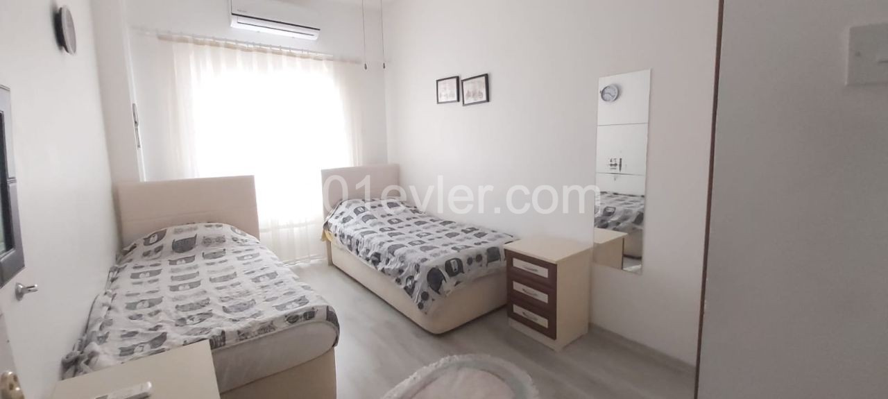 Flat To Rent in Girne Merkez, Kyrenia