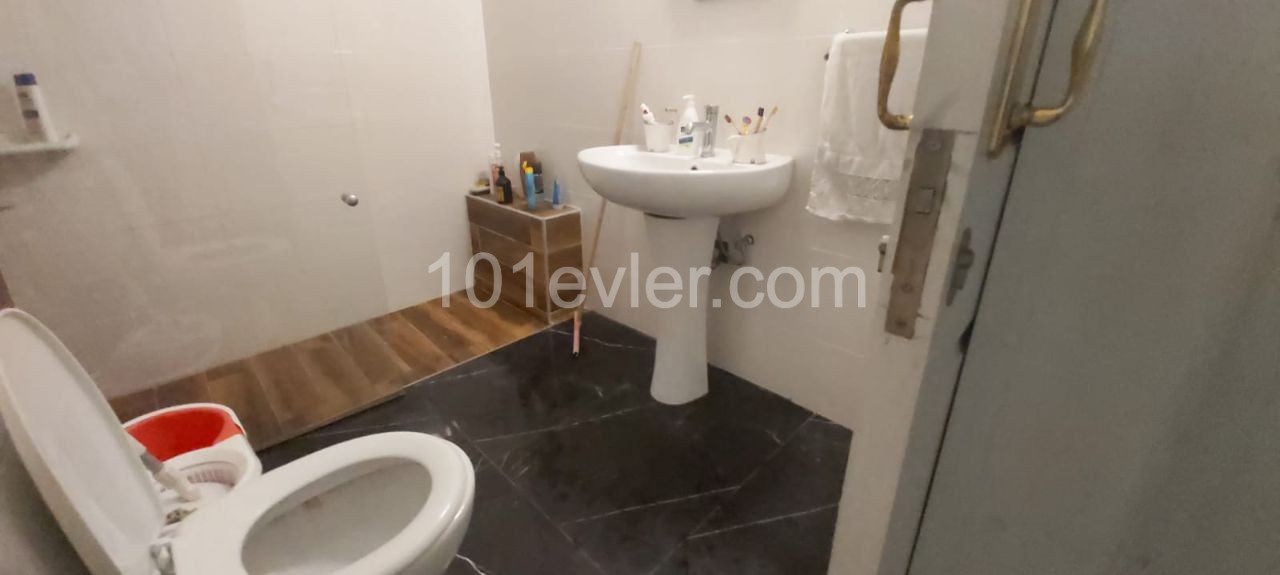 Flat To Rent in Girne Merkez, Kyrenia