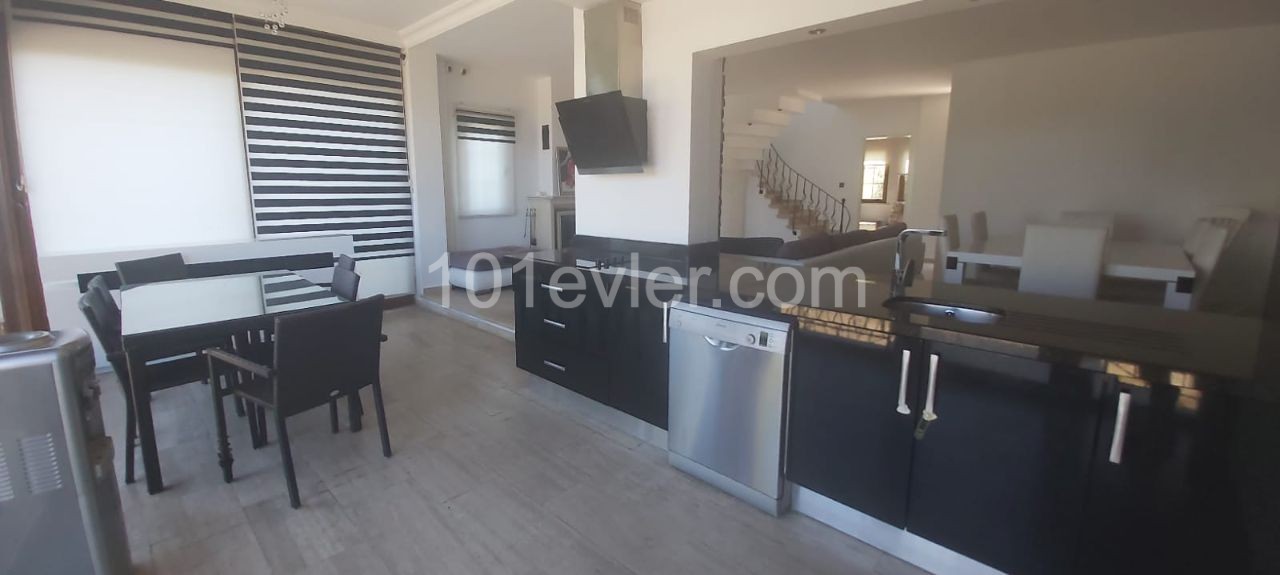 Villa For Sale in Çatalköy, Kyrenia