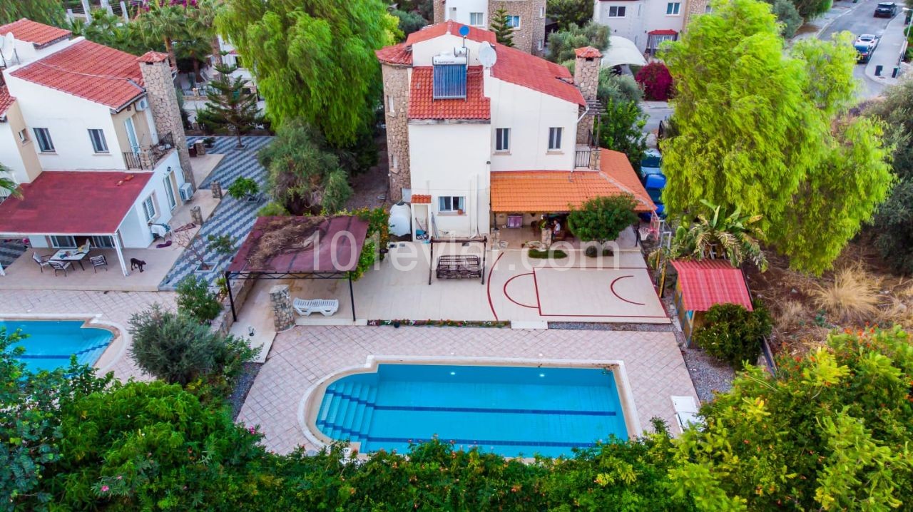 3+1 VILLA MIT PRIVATEM POOL IN KYRENIA &OZANKÖY ** 