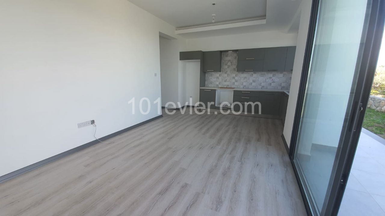 2+1 NEW FLATS IN KYRENIA &amp; OZANKOY ** 