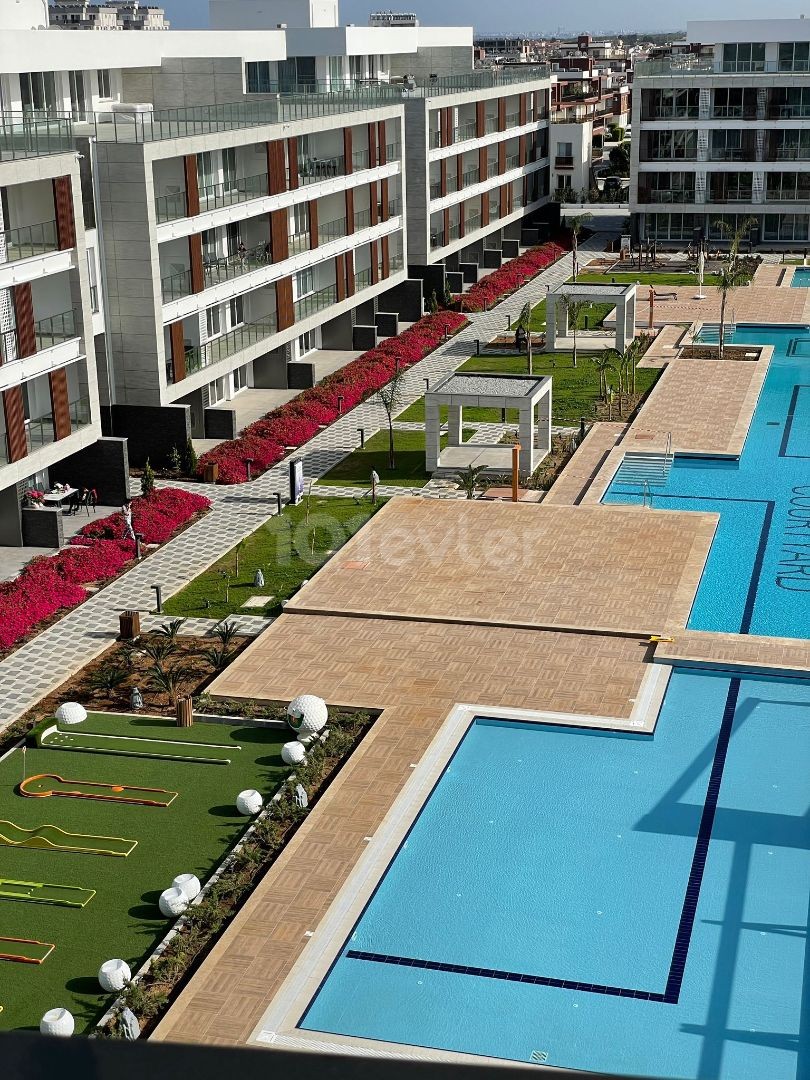 İSKELE LONGBEACH COURTYARD'DA SATILIK 2+1