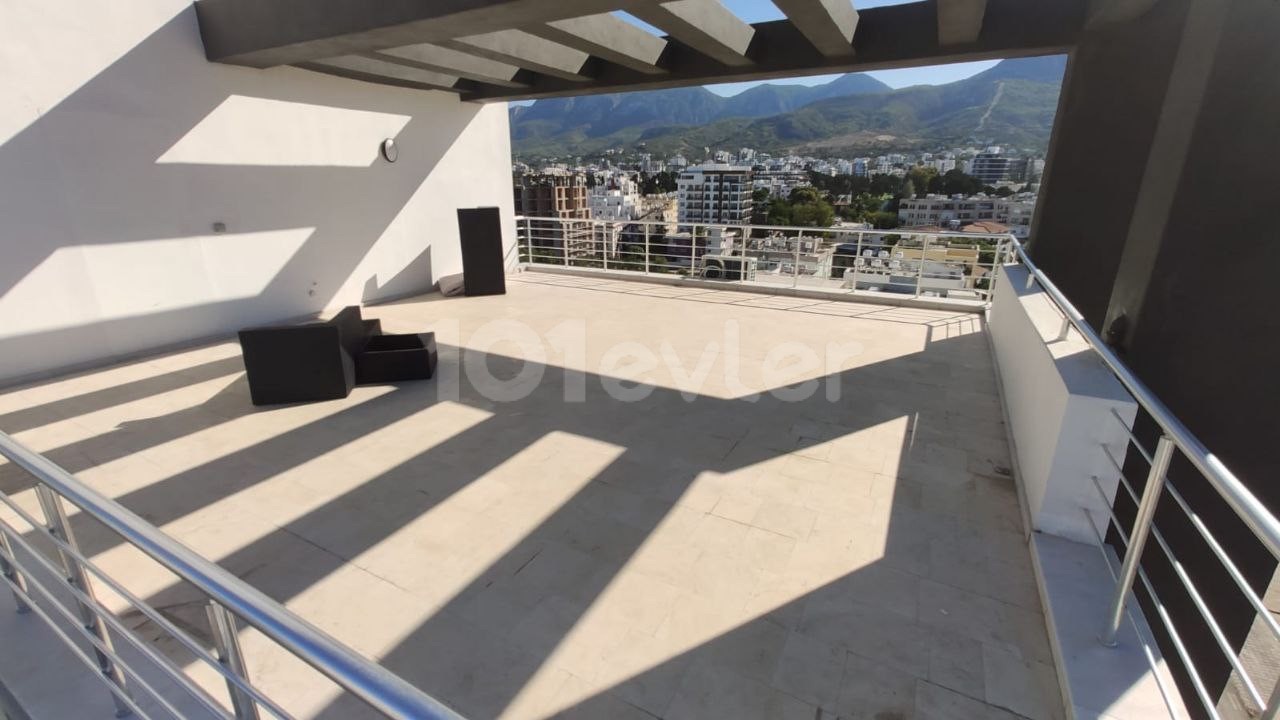 Flat To Rent in Girne Merkez, Kyrenia