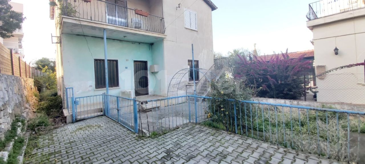 Detached House For Sale in Alsancak, Kyrenia