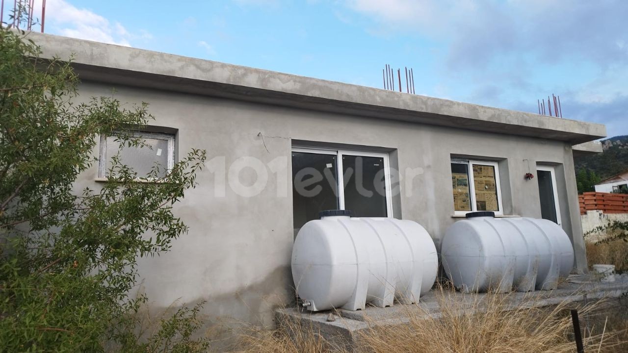 Detached House For Sale in Lapta, Kyrenia