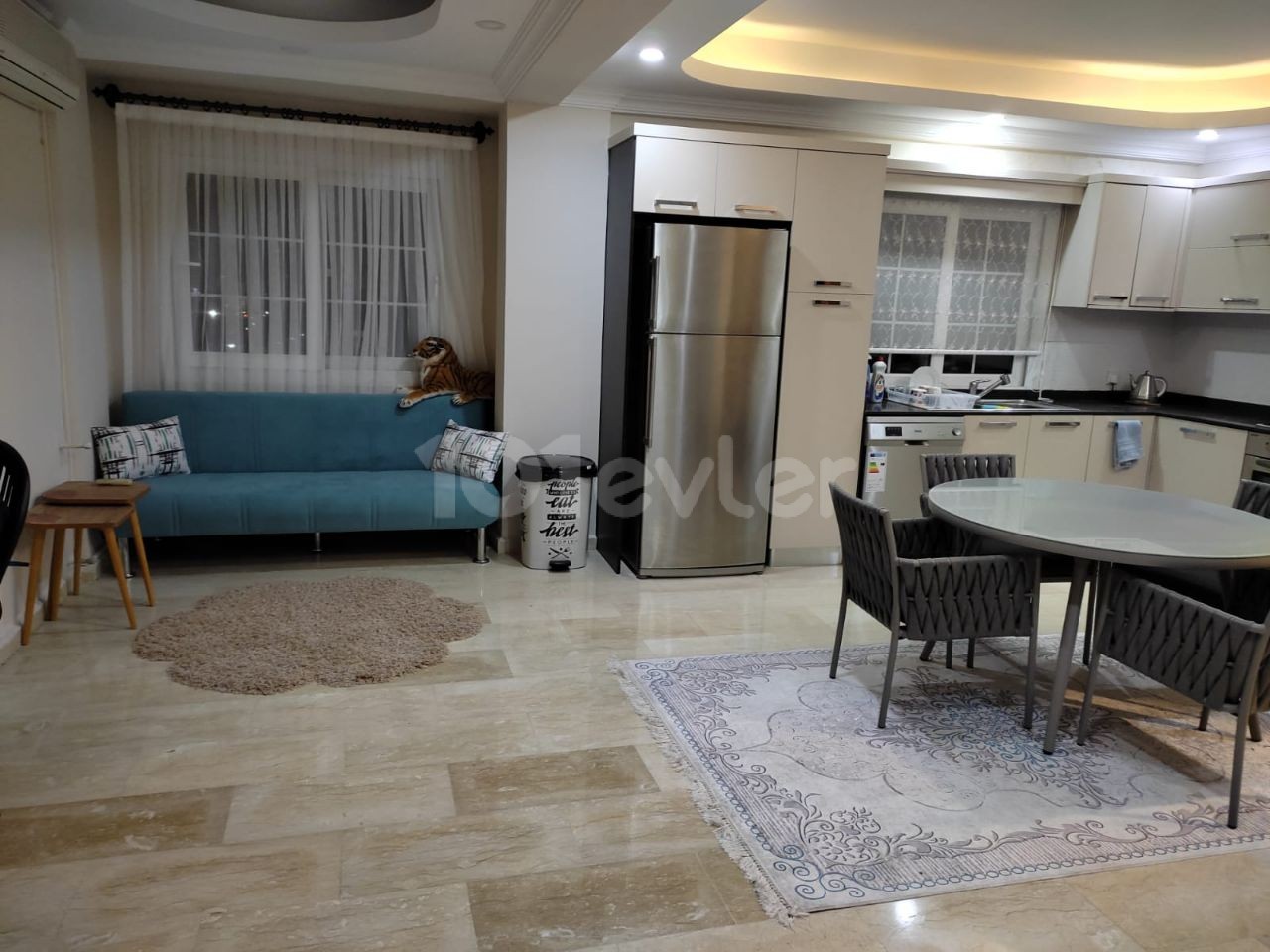 GİRNE MERKEZ DE 2+1 EŞYALI,ŞIK MASRAFSUZ,SATILIK DAİRE