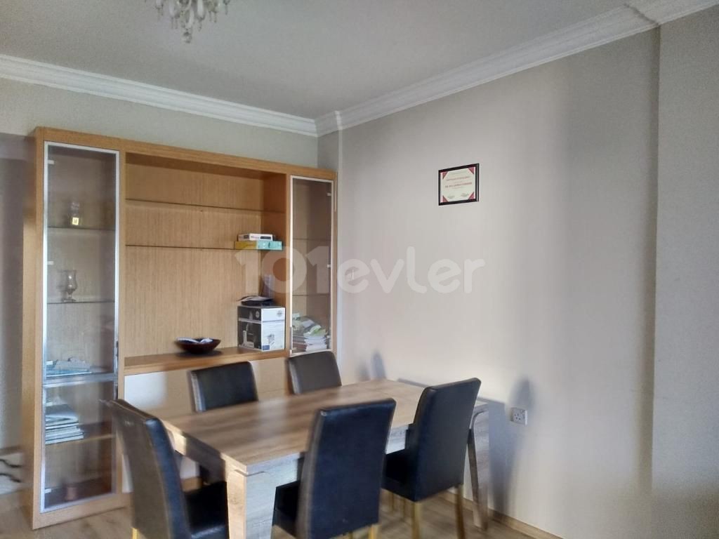 TÜRK TAPULU 4+1 DAİRE