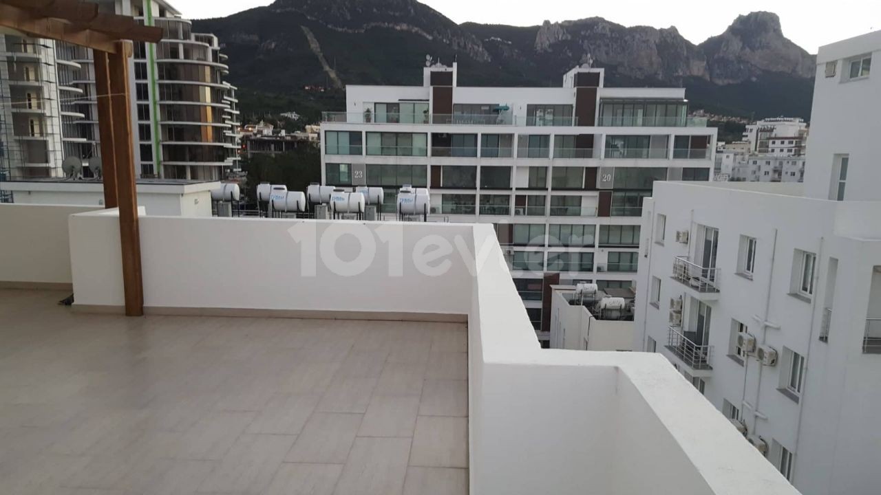 Penthouse To Rent in Girne Merkez, Kyrenia