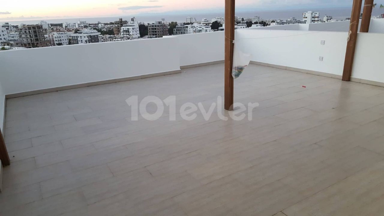 Penthouse Mieten in Girne Merkez, Kyrenia