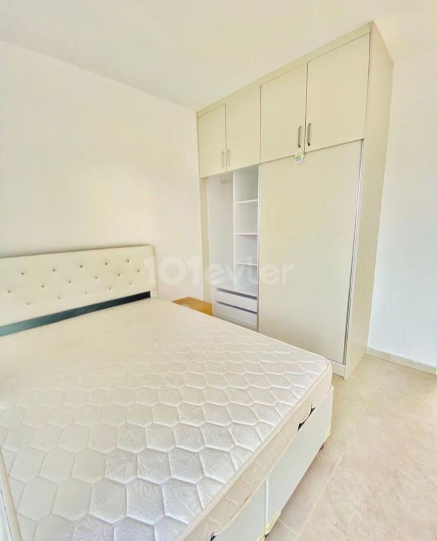 1+1 APARTMENT FOR SALE WITHIN WALKING DISTANCE TO GİRNE AMERICAN UNIVERSITY