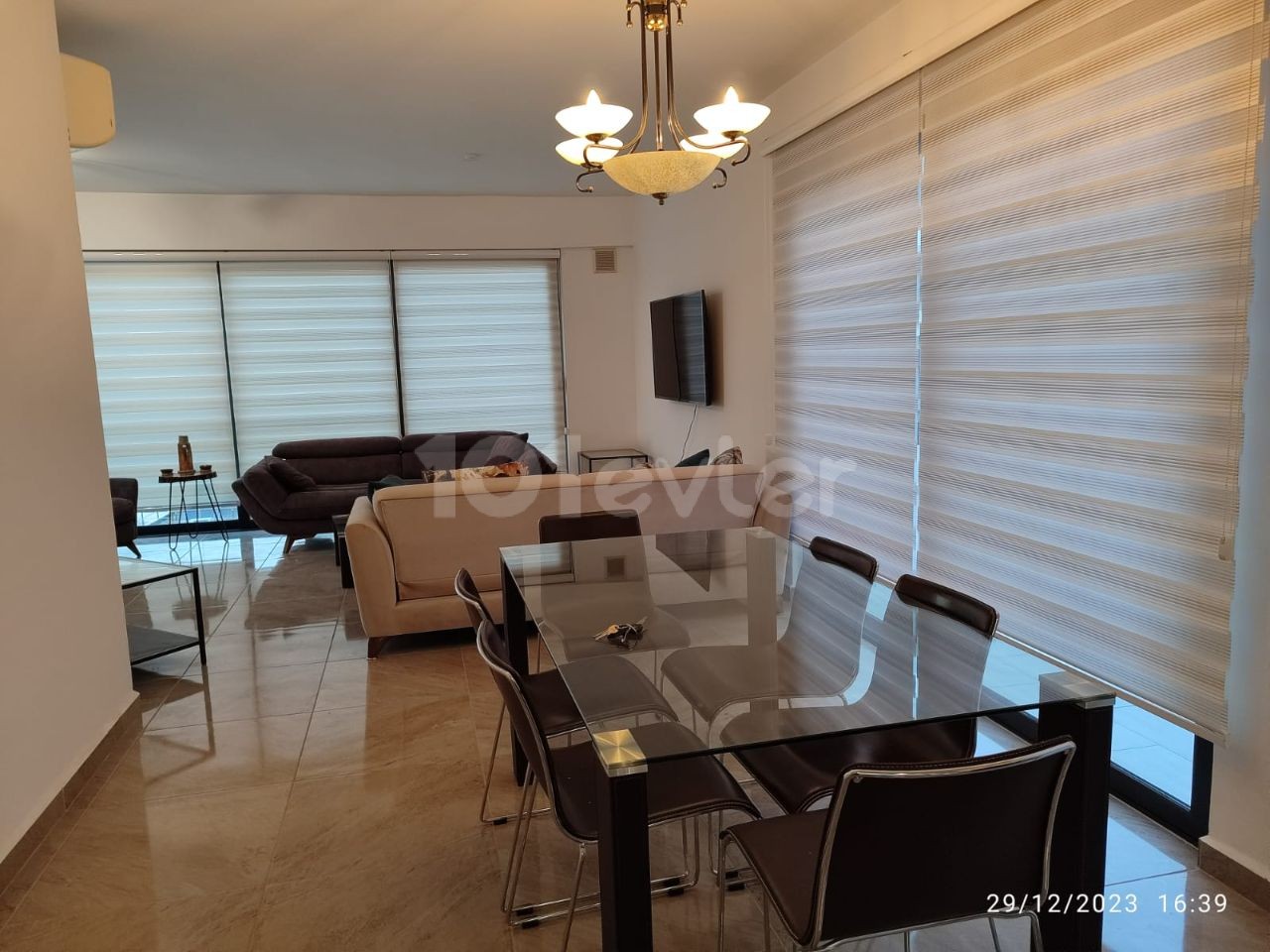  GİRNE MERKEZ DE  LÜKS KİRALİK PENTHOUSE DAİRE 