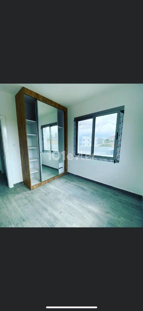 2+1 Flats in a Newly Finished Complex with Pool in Girne Bosphorus