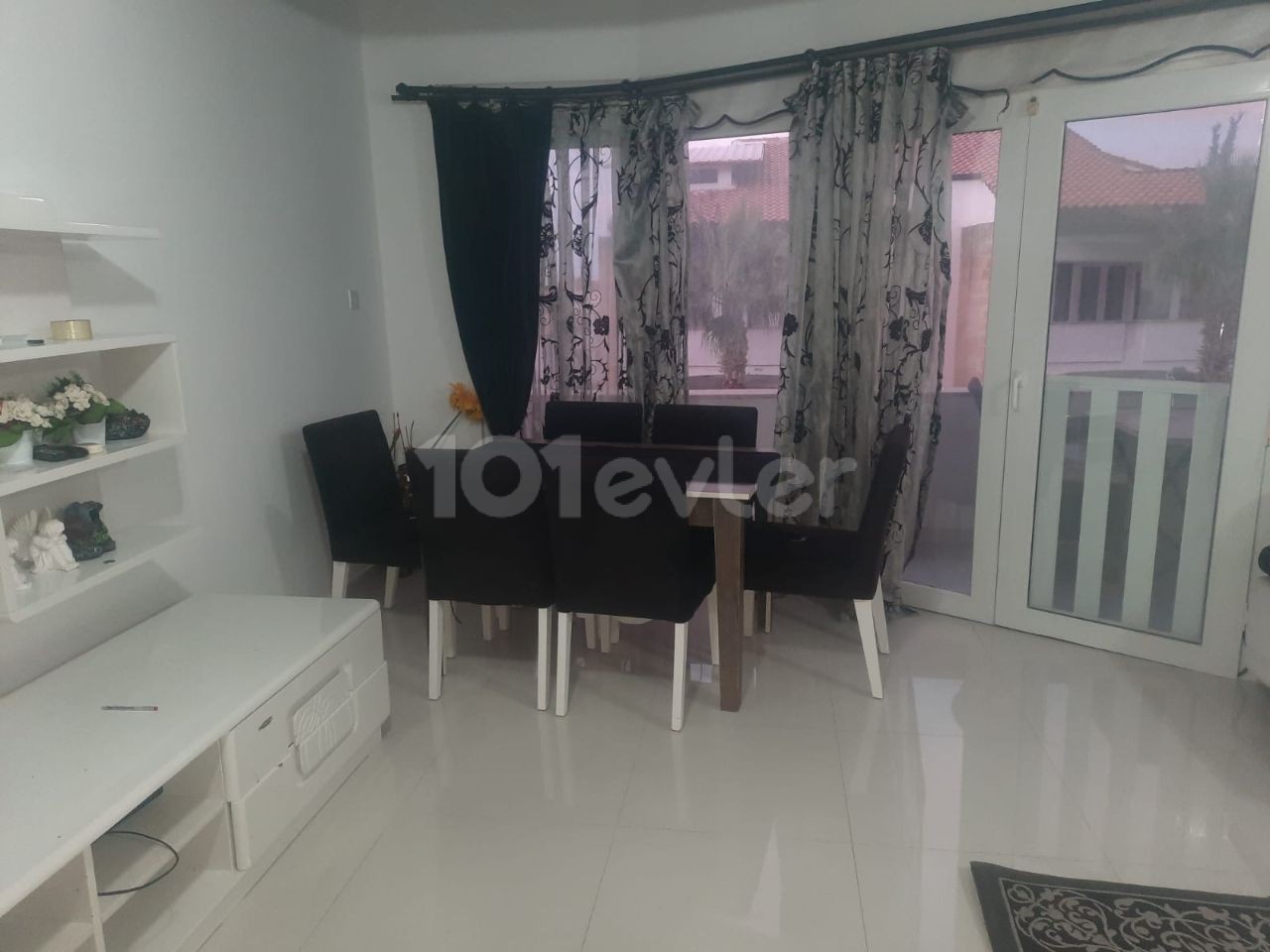 3+1 FLAT FOR RENT IN A SITE WITH POOL IN GIRNE CENTER