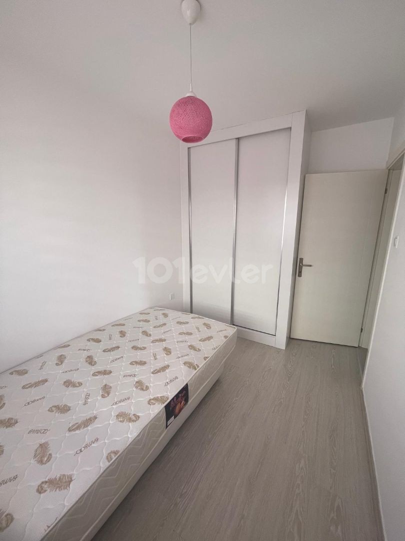 GİRNE MERKEZDE 2+1 KİRALIK DAİRE