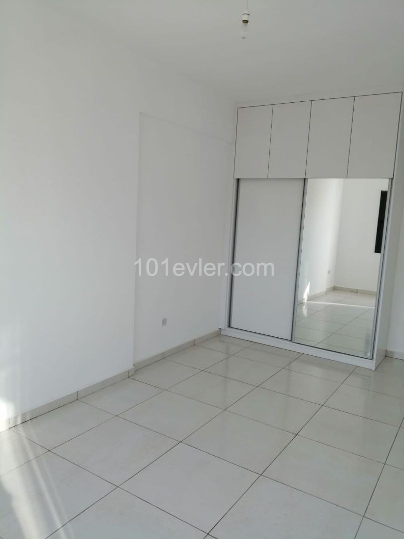 2+1, zero apartment for sale from the owner in the center of Nicosia, within walking distance of Merit Hotel ** 