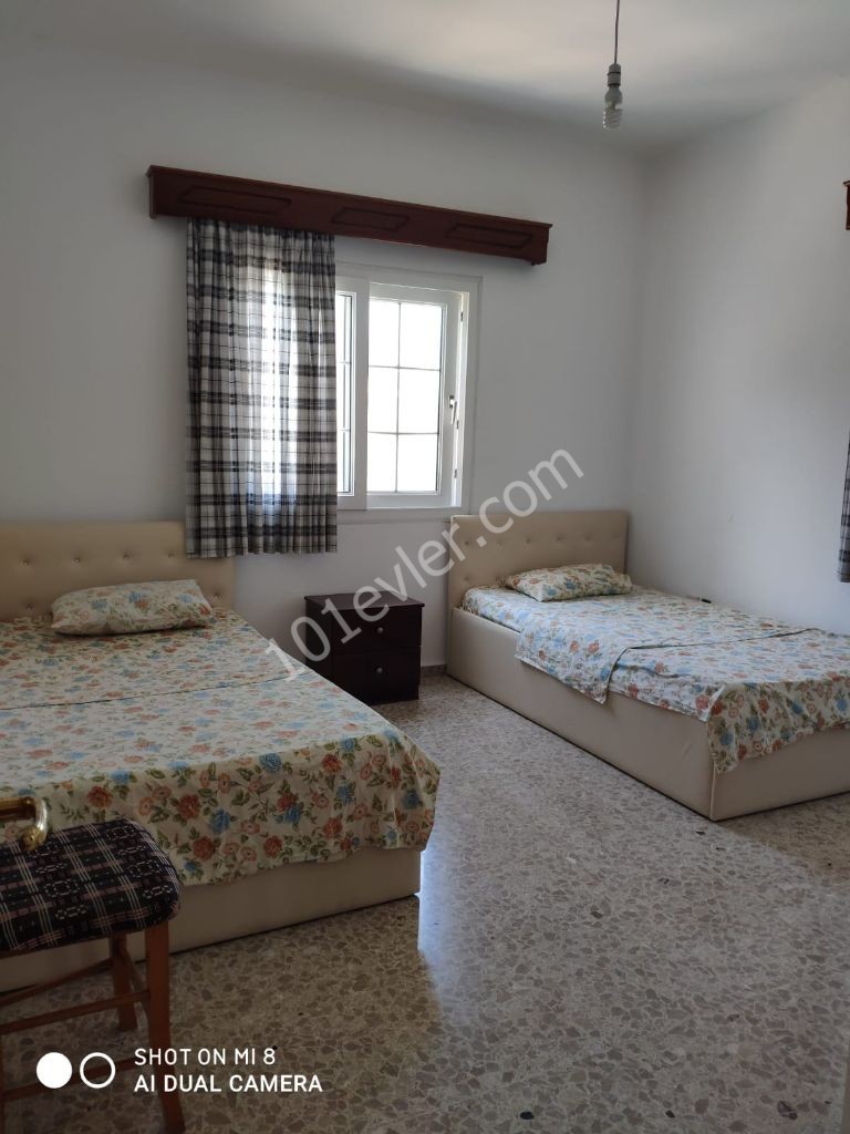 KARAOĞLANOĞLU GAU 3+1 FURNISHED VILLA FOR RENT