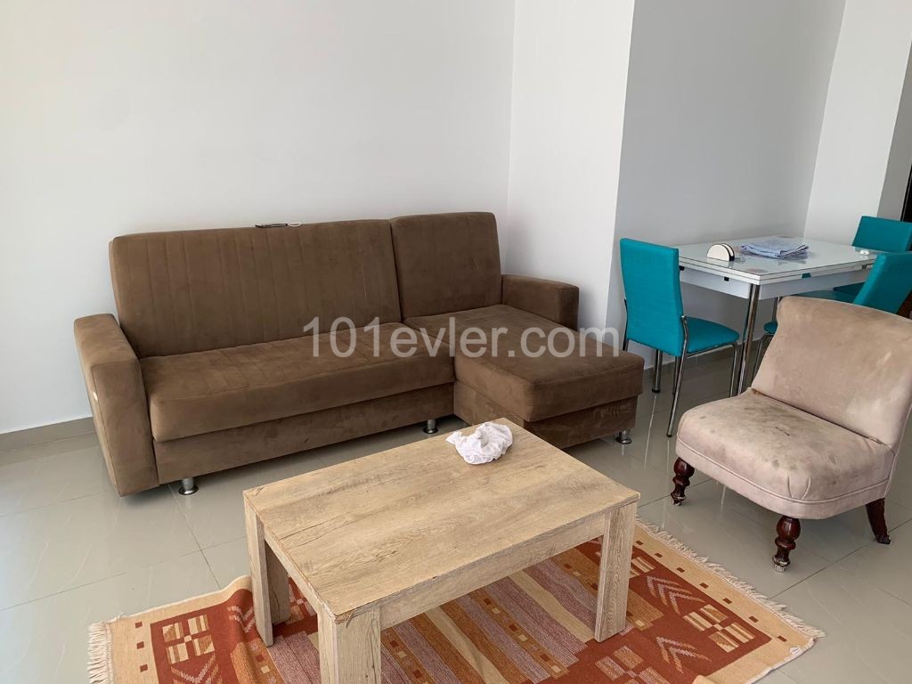 GIRNE MERKEZDE SATILIK 2+1 DAIRE ŞOK MARKETTE