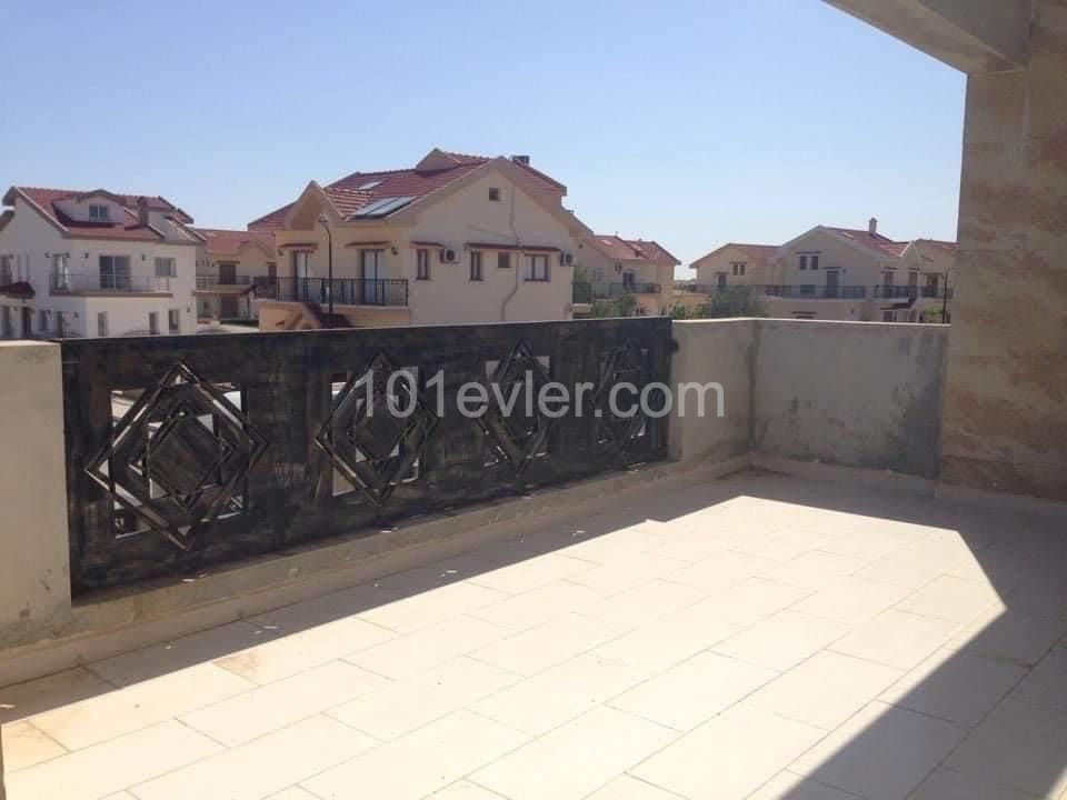 Villa for sale near Iskelese Cesar resort. Equivalent cob in a 2 decare plot