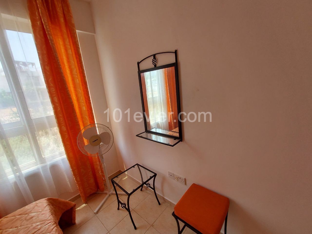 Girne - Esentepe kiralik 2+1 penthouse.