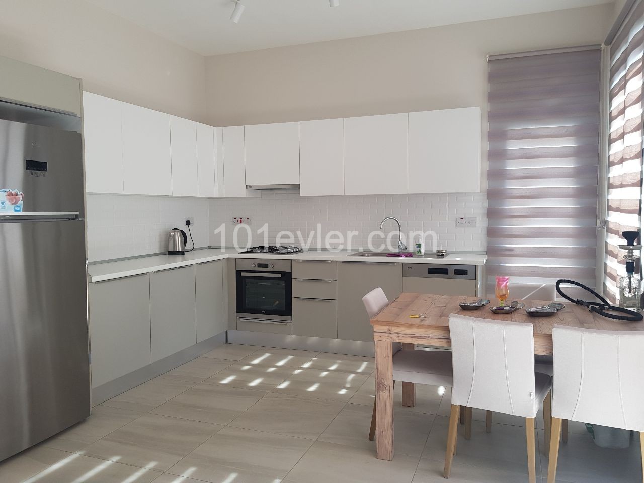 Flat To Rent in Alsancak, Kyrenia