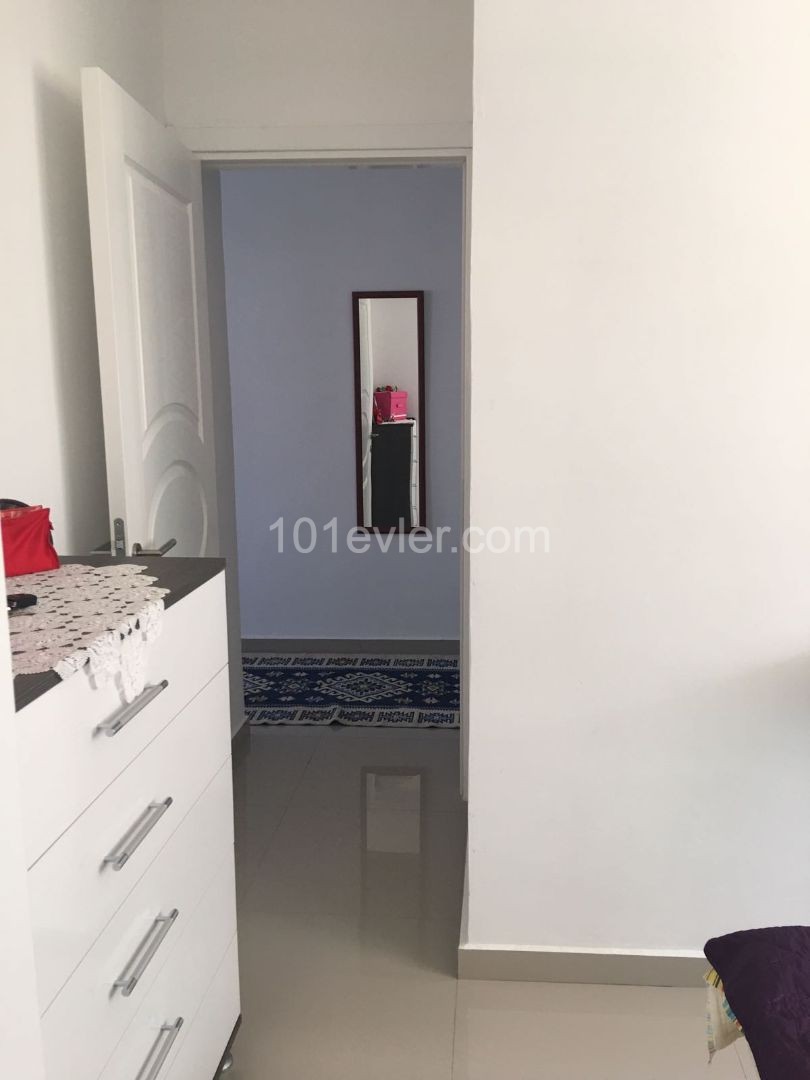 For sale Kyrenia-Alsancak 1+1, fully furnished, air-conditioned, has a terrace, half park, 42 square meters, first floor, in a complex with pool, 8 years building, equivalent to your husband.