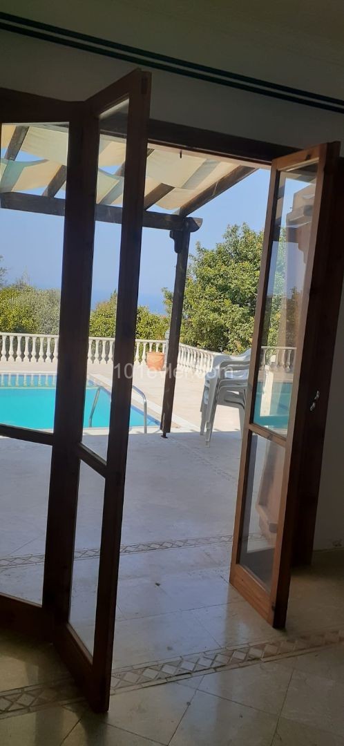 2+1 1000 GPB BUNGALOW FOR RENT IN BEYBERBEYINDE ** 