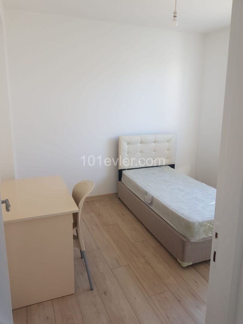 MAGUSA SAKARYA BOLGESİNDE 2500 TL KİRALIK DAİRE