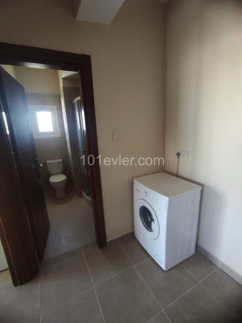 Flat To Rent in Alsancak, Kyrenia