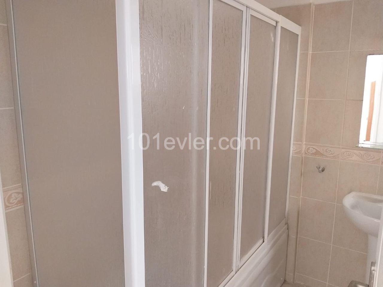 Flat To Rent in Boğaz, Kyrenia