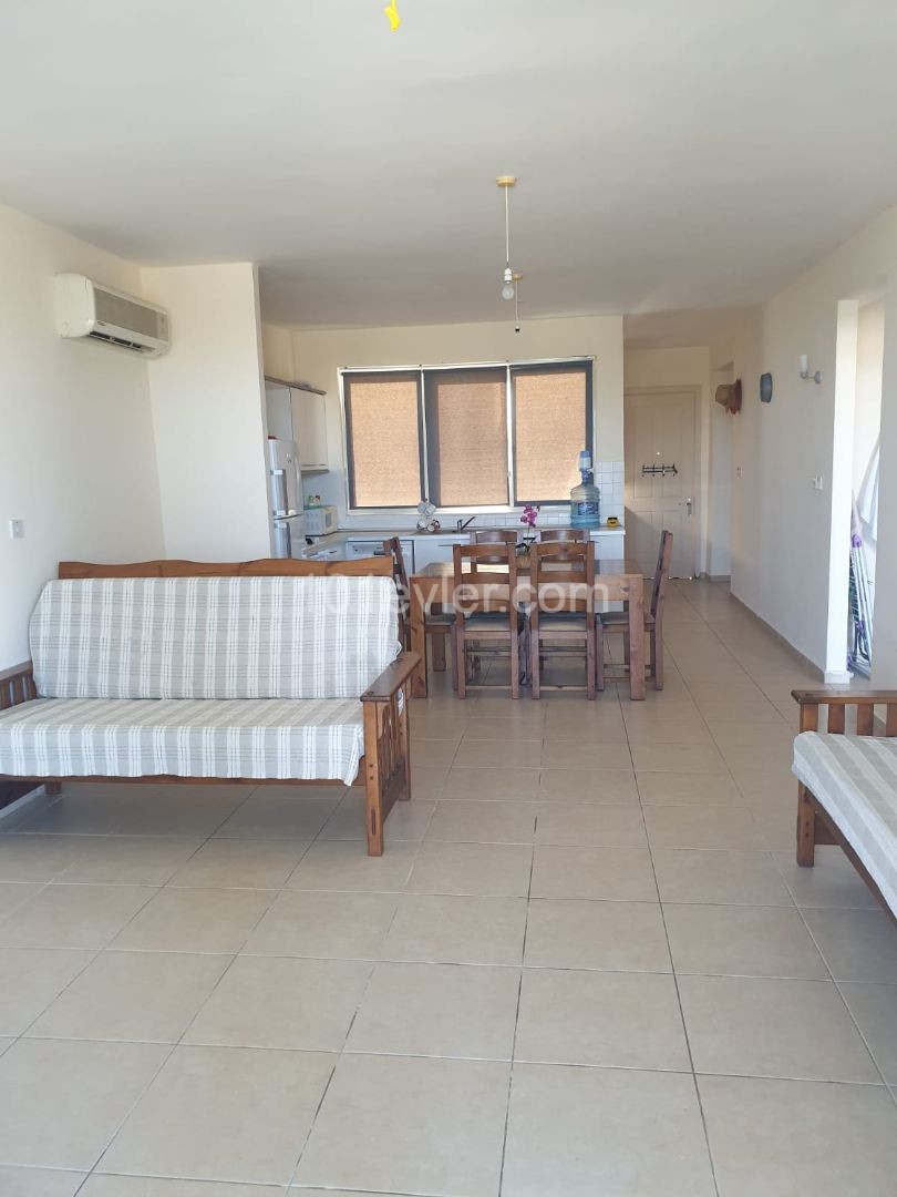 CLOSE TO KYRENIA ESENTEPE, 74 000 GPB 3+1 FLAT FOR SALE ** 