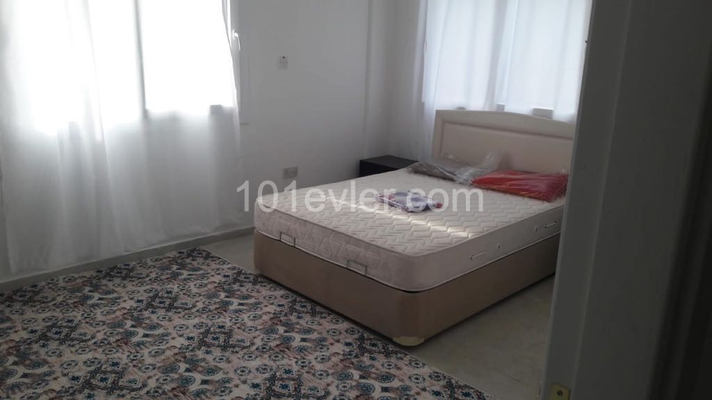 Girne -Alsancak Satilik daire 2+1 Esyali 