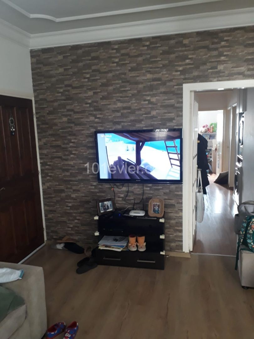 LEFKOŞA YENİKENT TARAFINDA 60000 GBP SATILIK 3+1 DAİRE