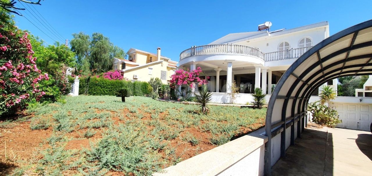  VILLA FOR SALE IN NICOSIA YENİKENT ** 